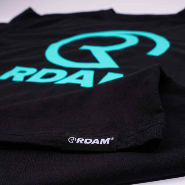 RDAM® | Iconic Tiff Blauw op Zwart | T-Shirt