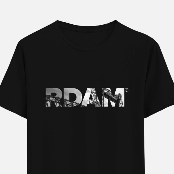 RDAM® | De Hef op Zwart | T-Shirt