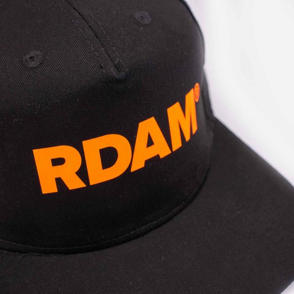 RDAM® | Neon Oranje op Zwart | Flat Cap