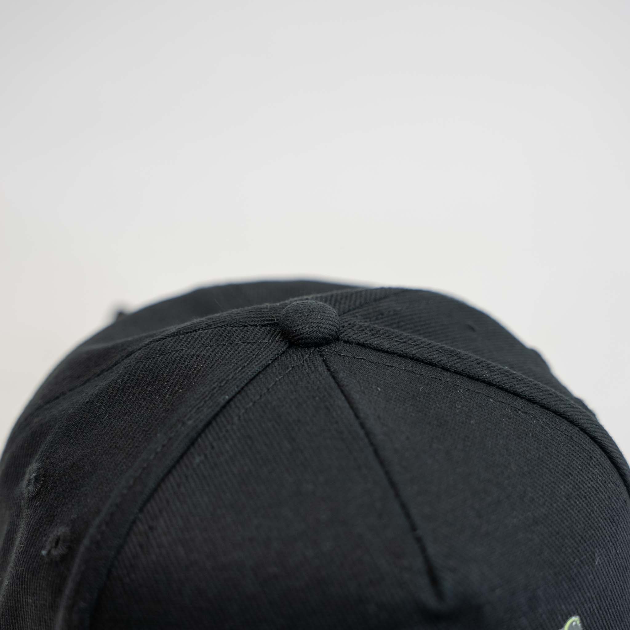 RDAM® Classic Cap Ox-Alien x GBEDO Art RDAM® Classic Cap Ox-Alien x GBEDO Art