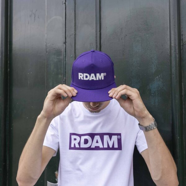 RDAM® Original Cap Wit op Paars